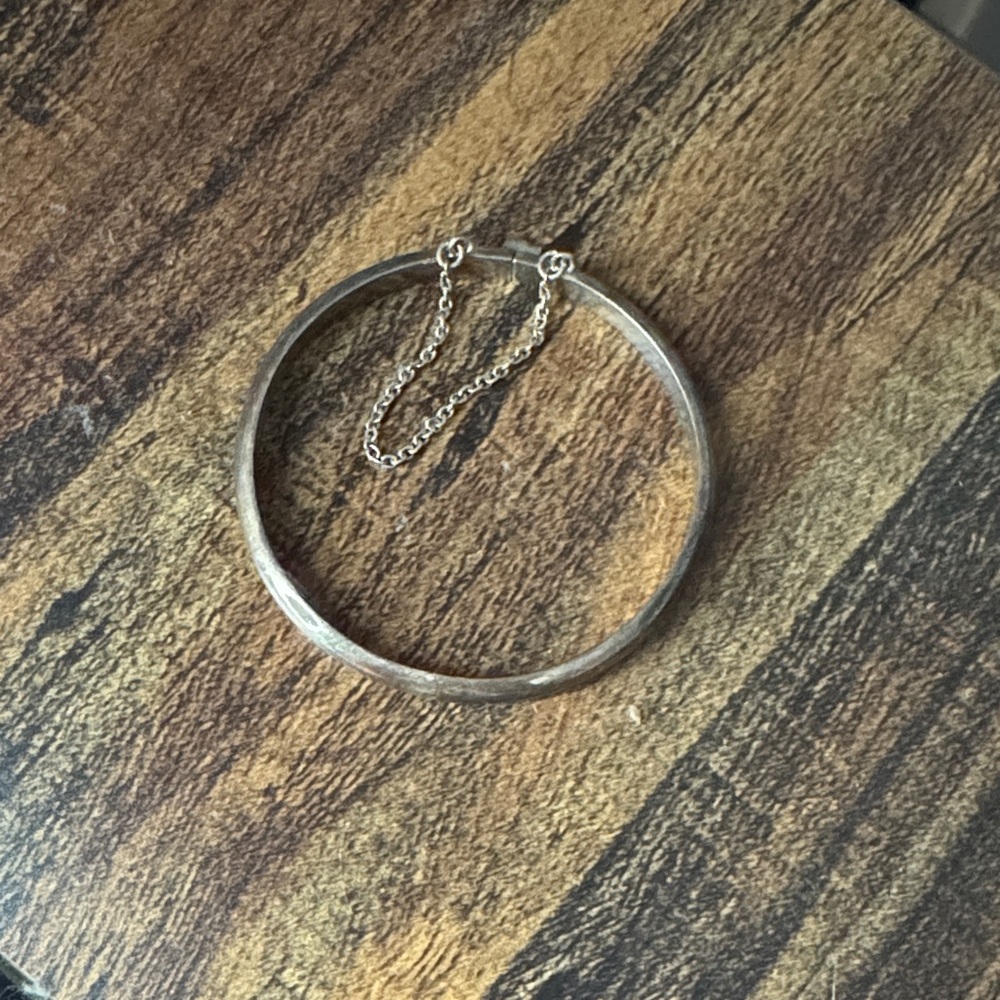 Elegant Silver Bangle Bracelet
